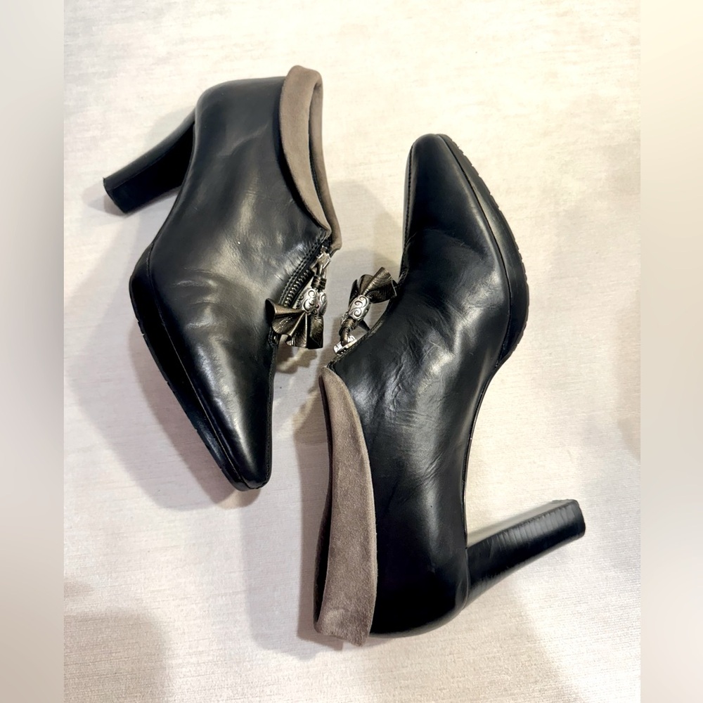 Brighton Stacey Black Leather Ankle Boot Size 7N